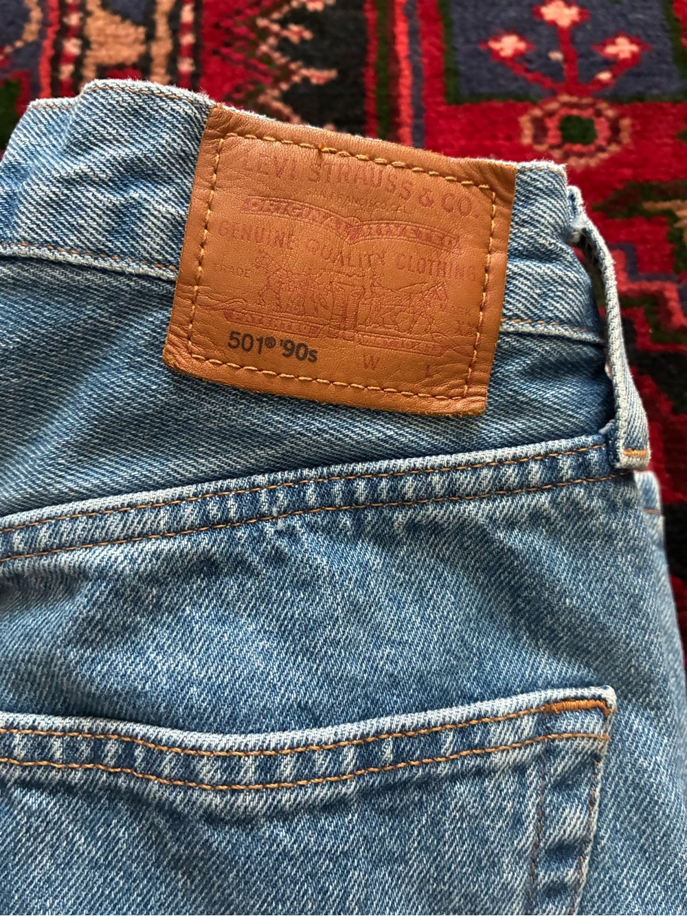 Levi’s 501 90’s Jeans - Picture 4 of 12